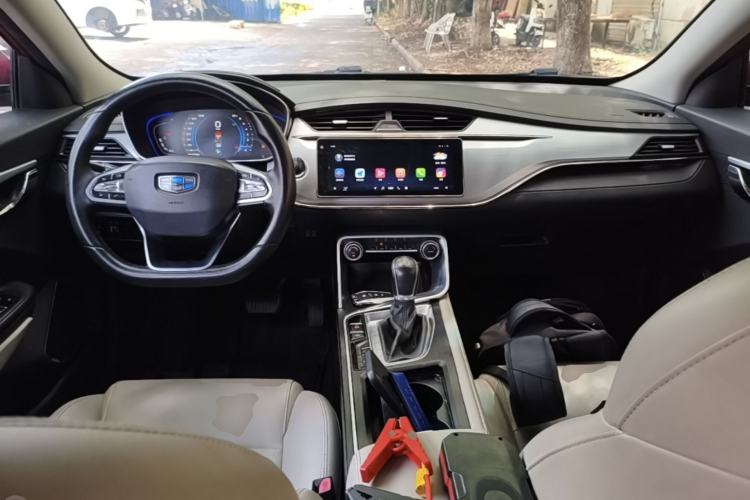 Used Geely Auto Binray 2018 14T CVT Binyi Edition Center Console