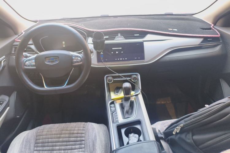 Used Geely Auto Binray 2018 14T CVT Binyi Edition Center Console