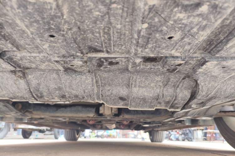 Used Geely Auto Binray 2018 14T CVT Binyi Edition Chassis Front