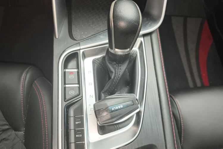 Used Geely Auto Binray 2018 200T DCT Binyi Edition Gear Lever