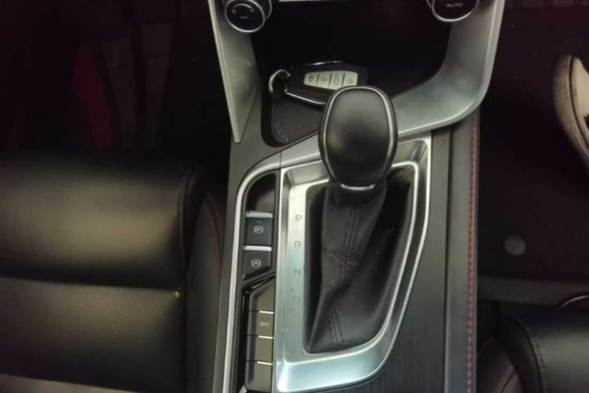 Used Geely Auto Binray 2018 14T CVT Binyi Edition Gear Lever