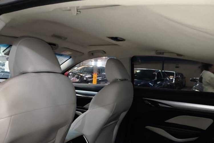 Used Geely Auto Binray 2018 14T CVT Binyi Edition Headliner