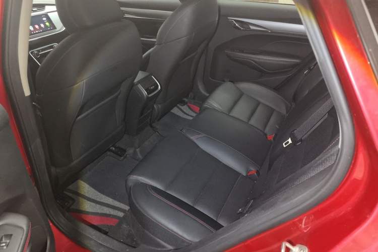 Used Geely Auto Binray 2018 200T DCT Binyi Edition Interior 4
