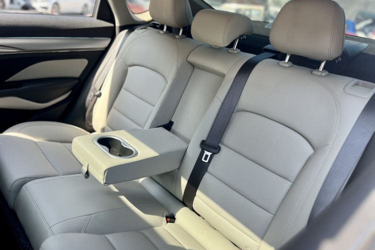 Used Geely Auto Binray 2018 14T CVT Binyi Edition Interior 5