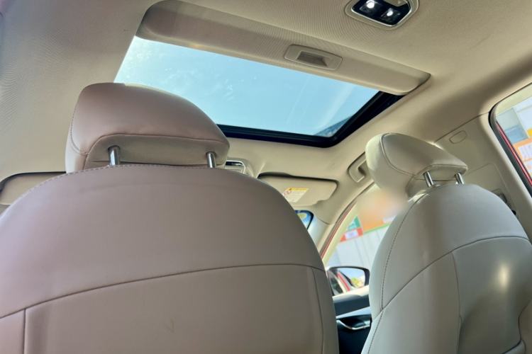 Used Geely Auto Binray 2018 14T CVT Binyi Edition Interior 8