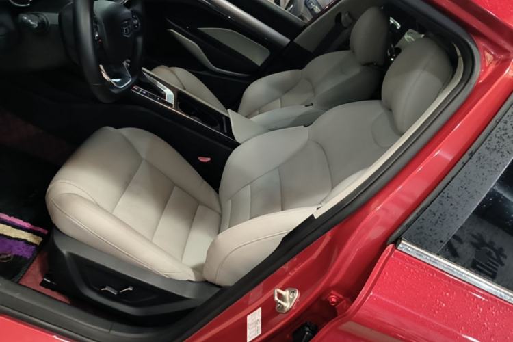 Used Geely Auto Binray 2018 14T CVT Binyi Edition Left Front Seat