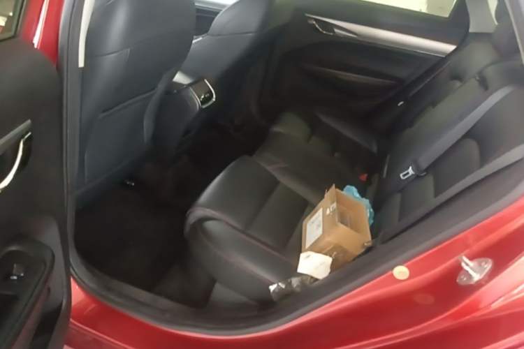 Used Geely Auto Binray 2018 14T CVT Binyi Edition Left Rear Seat