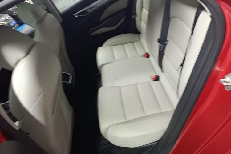 Used Geely Auto Binray 2018 14T CVT Binyi Edition Left Rear Seat