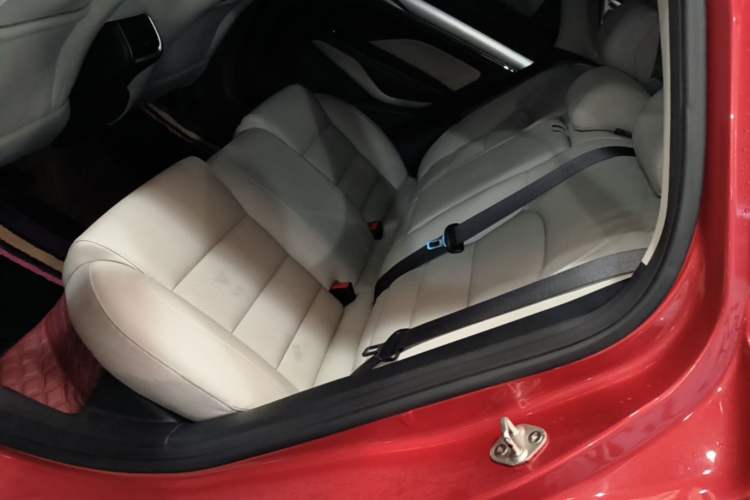 Used Geely Auto Binray 2018 14T CVT Binyi Edition Left Rear Seat