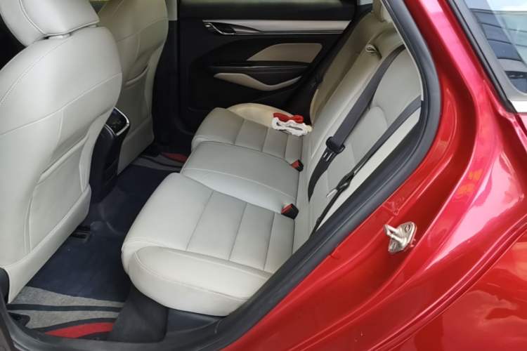 Used Geely Auto Binray 2018 14T CVT Binyi Edition Left Rear Seat