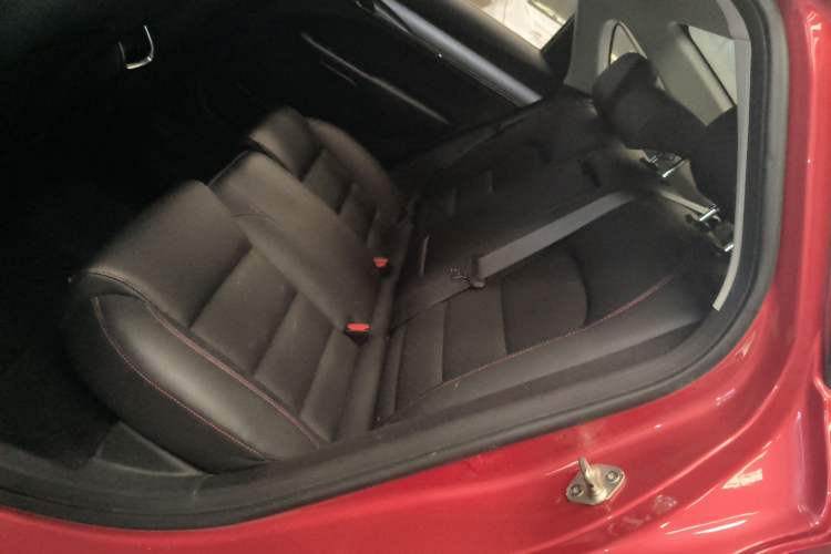 Used Geely Auto Binray 2018 14T CVT Binyi Edition Left Rear Seat