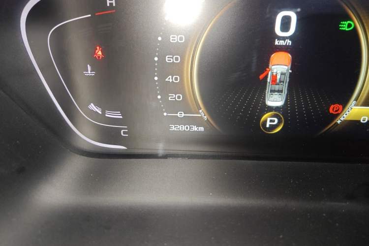 Used Geely Auto Binray 2018 14T CVT Binyi Edition Odometer Close Up