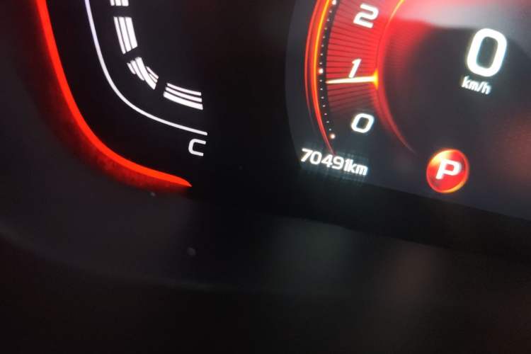 Used Geely Auto Binray 2018 14T CVT Binyi Edition Odometer Close Up