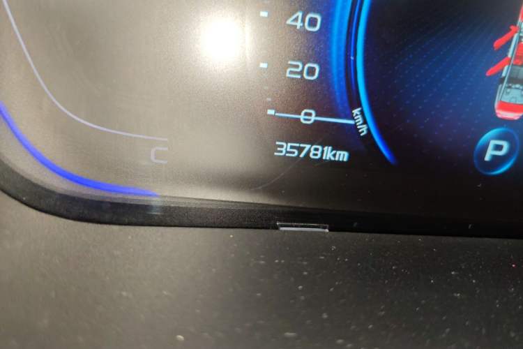 Used Geely Auto Binray 2018 14T CVT Binyi Edition Odometer Close Up