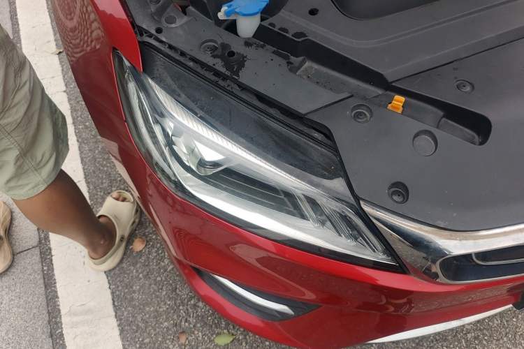 Used Geely Auto Binray 2018 14T CVT Binyi Edition Right Front Headlight
