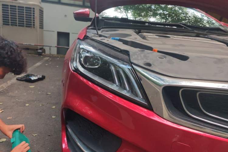 Used Geely Auto Binray 2018 14T CVT Binyi Edition Right Front Headlight