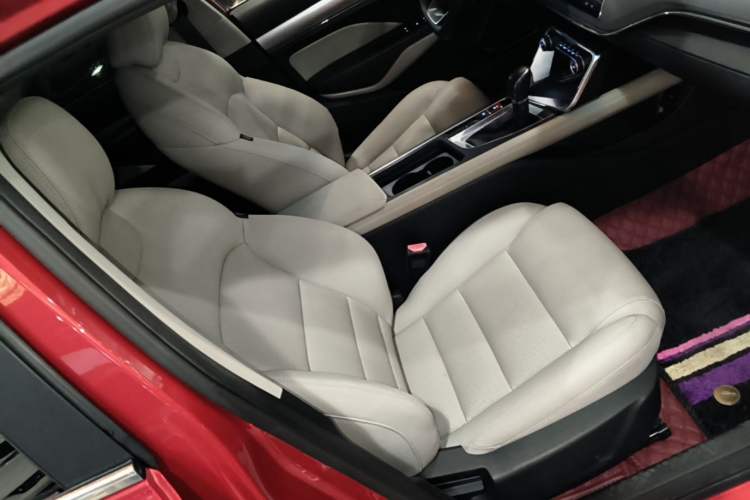 Used Geely Auto Binray 2018 14T CVT Binyi Edition Right Front Seat