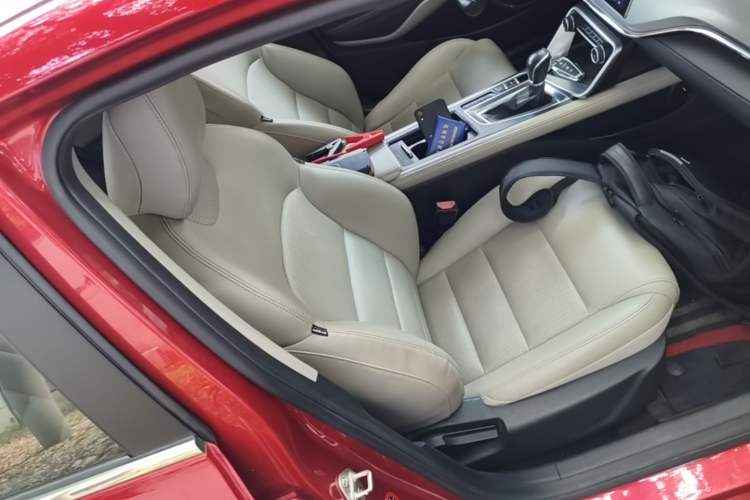 Used Geely Auto Binray 2018 14T CVT Binyi Edition Right Front Seat