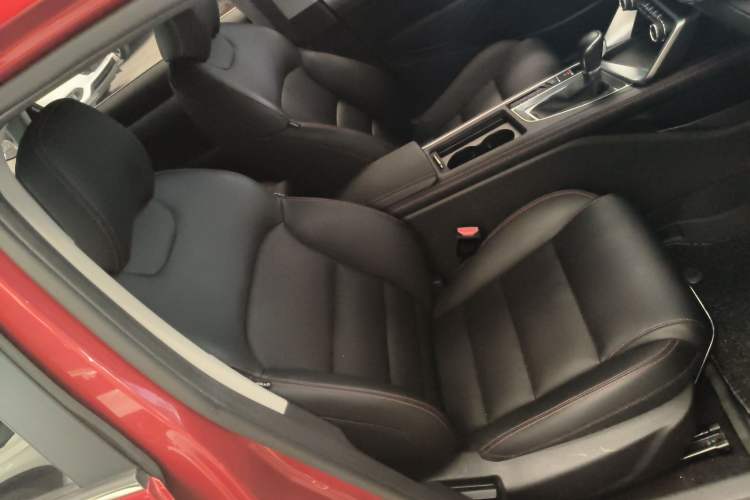 Used Geely Auto Binray 2018 14T CVT Binyi Edition Right Front Seat