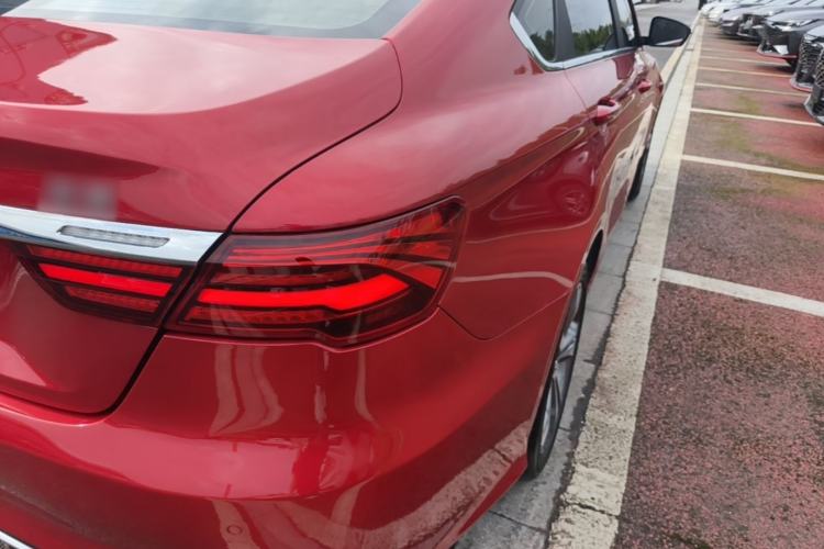 Used Geely Auto Binray 2018 14T CVT Binyi Edition Right Rear Taillight