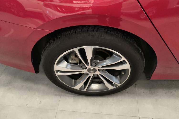 Used Geely Auto Binray 2018 14T CVT Binyi Edition Right Rear Wheel Hub