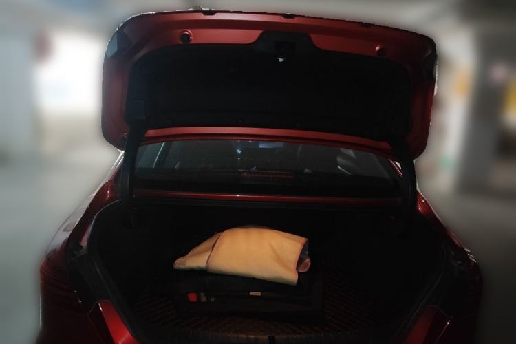 Used Geely Auto Binray 2018 14T CVT Binyi Edition Trunk