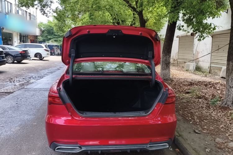 Used Geely Auto Binray 2018 14T CVT Binyi Edition Trunk