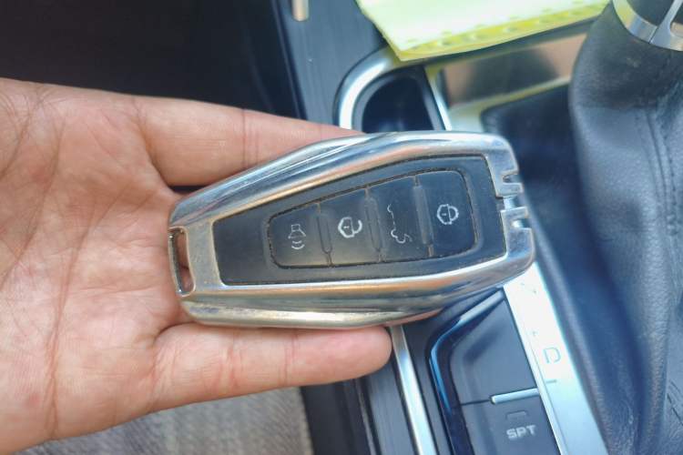 Used Geely Auto Binray 2018 14T CVT Binyi Edition Vehicle Key