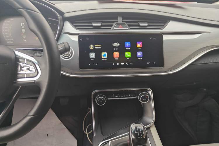 Used Geely Auto Binray 2018 14T Manual Binzhi Edition Audio And AC Panel