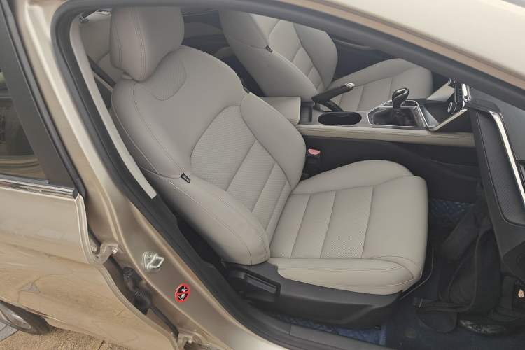 Used Geely Auto Binray 2018 14T Manual Binzhi Edition Right Front Seat