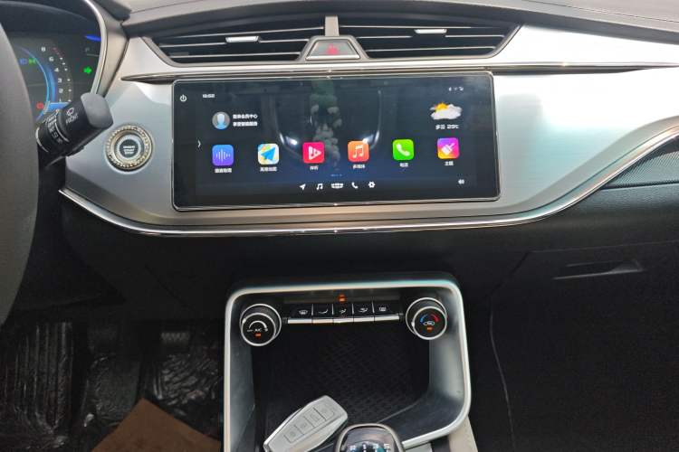Used Geely Auto Binray 2018 14T Manual Colorful Edition Audio And AC Panel