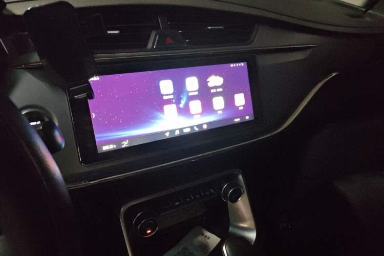 Used Geely Auto Binray 2018 14T CVT Binyi Edition Audio And AC Panel