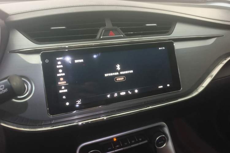 Used Geely Auto Binray 2018 14T CVT Binyi Edition Audio And AC Panel