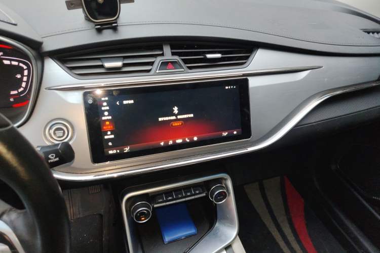 Used Geely Auto Binray 2018 14T Manual Binzhi Edition Audio And AC Panel