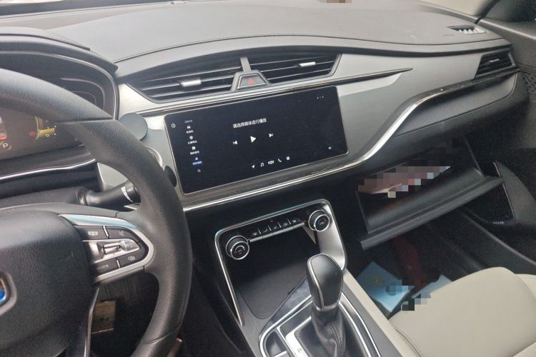 Used Geely Auto Binray 2018 14T CVT Colorful Edition Audio And AC Panel