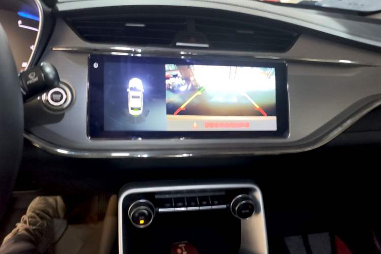Used Geely Auto Binray 2018 14T CVT Binyi Edition Audio And AC Panel