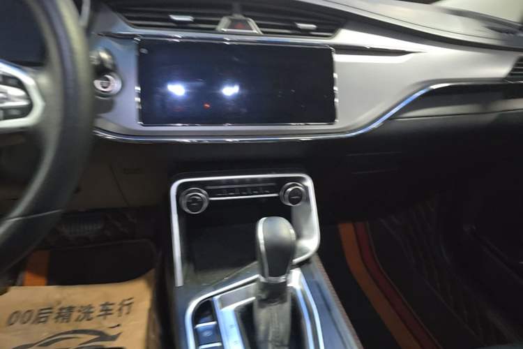 Used Geely Auto Binray 2018 14T CVT Binyi Edition Audio And AC Panel