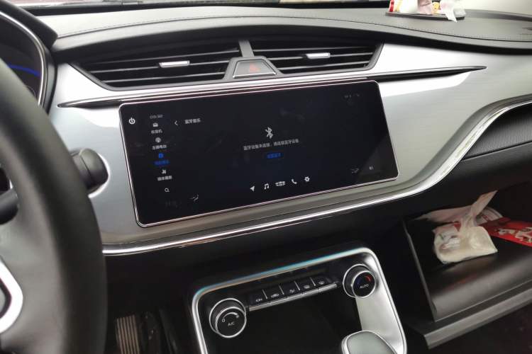 Used Geely Auto Binray 2018 14T CVT Binyi Edition Audio And AC Panel