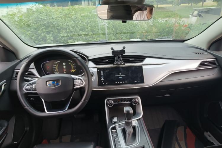 Used Geely Auto Binray 2018 14T CVT Binyi Edition Center Console