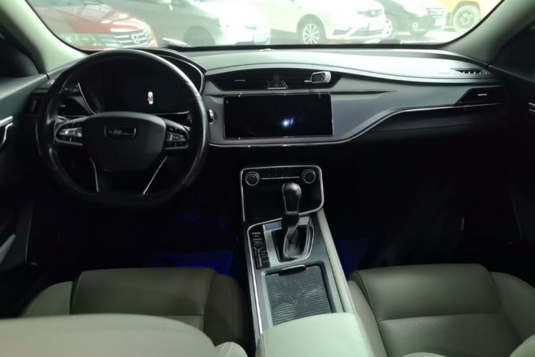 Used Geely Auto Binray 2018 14T CVT Binyi Edition Center Console
