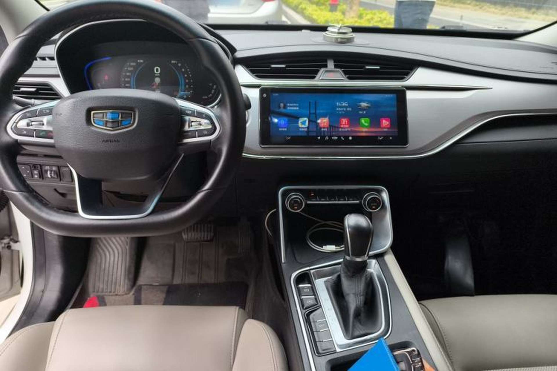 Used Geely Auto Binray 2018 14T CVT Binyi Edition Center Console