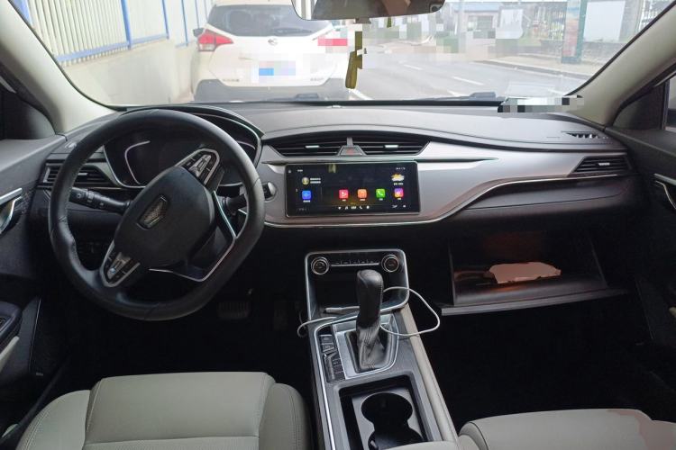 Used Geely Auto Binray 2018 14T CVT Binyi Edition Center Console