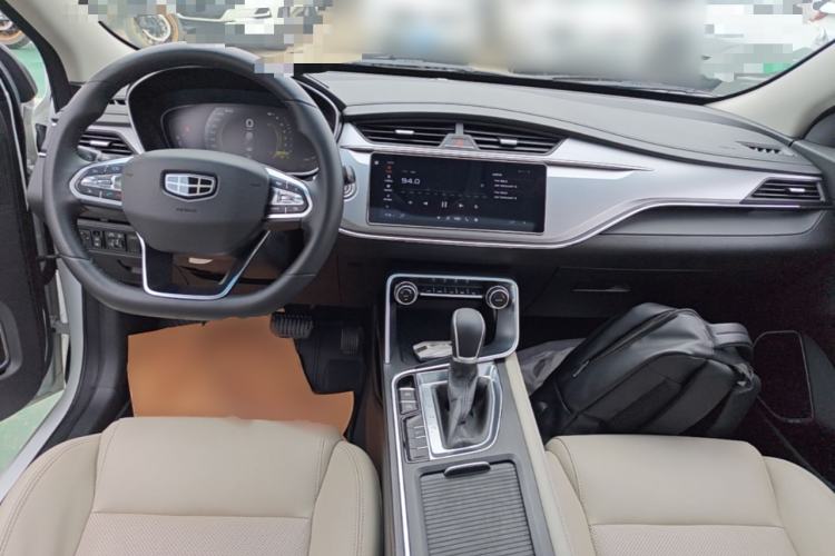 Used Geely Auto Binray 2018 14T CVT Binyi Edition Center Console