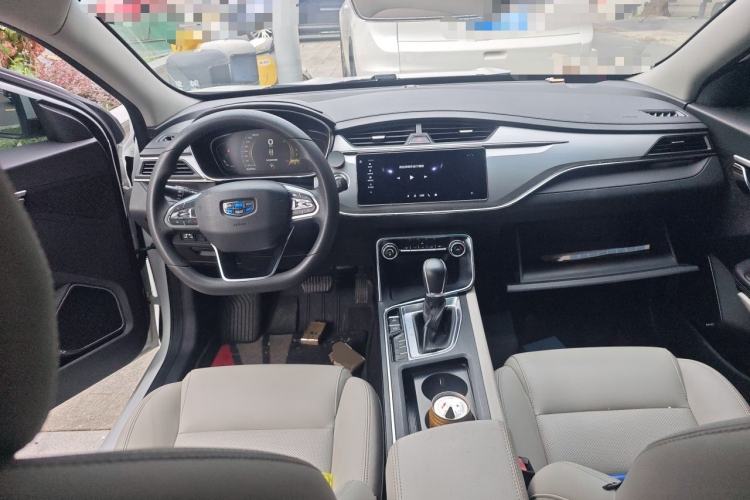 Used Geely Auto Binray 2018 14T CVT Colorful Edition Center Console