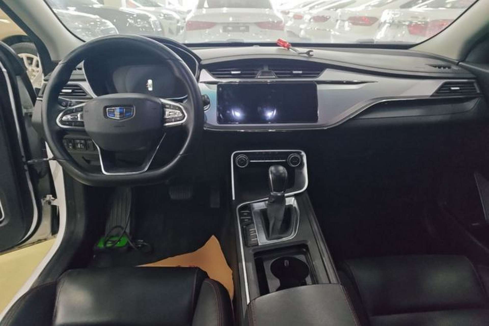 Used Geely Auto Binray 2018 14T CVT Binyi Edition Center Console