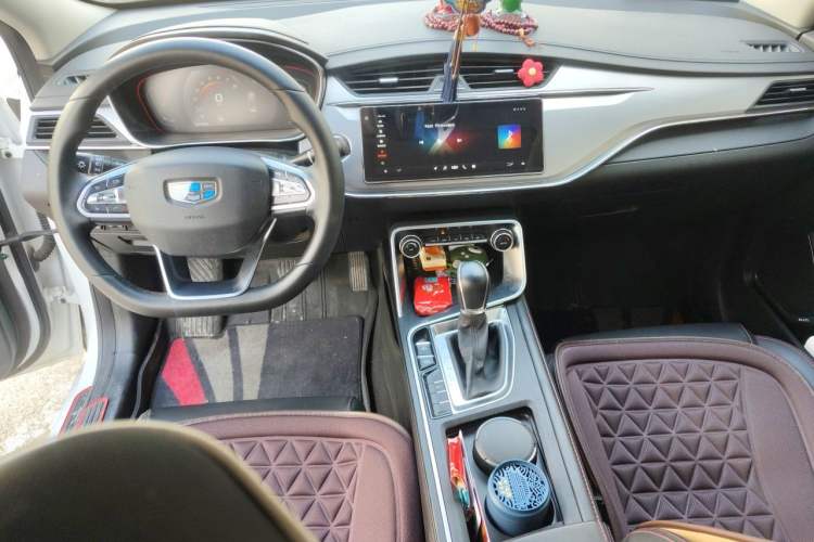 Used Geely Auto Binray 2018 14T CVT Binyi Edition Center Console