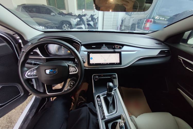 Used Geely Auto Binray 2018 14T CVT Binyi Edition Center Console