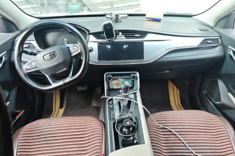 Used Geely Auto Binray 2018 14T CVT Binyi Edition Center Console