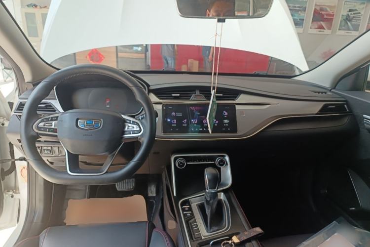 Used Geely Auto Binray 2018 14T CVT Binyi Edition Center Console