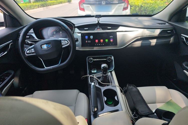 Used Geely Auto Binray 2018 14T Manual Binzhi Edition Center Console